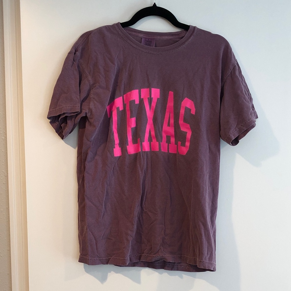 Comfort Colors Purple T-Shirt with Pink Texas Print Size Medium